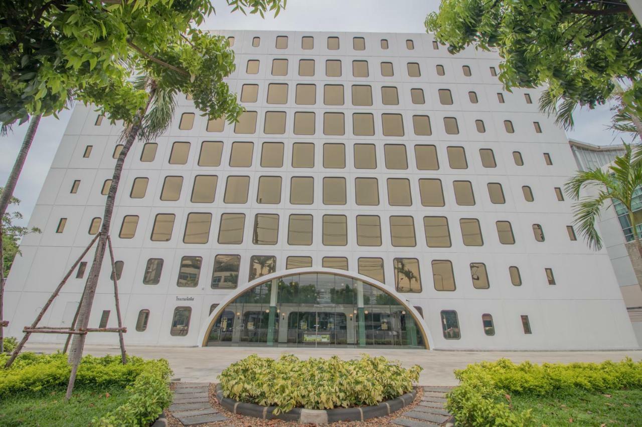 Justice Hotel Bangkok Luaran gambar