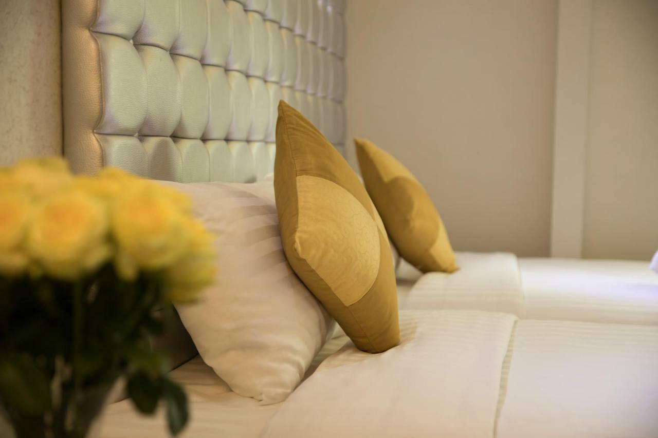 Justice Hotel Bangkok Luaran gambar